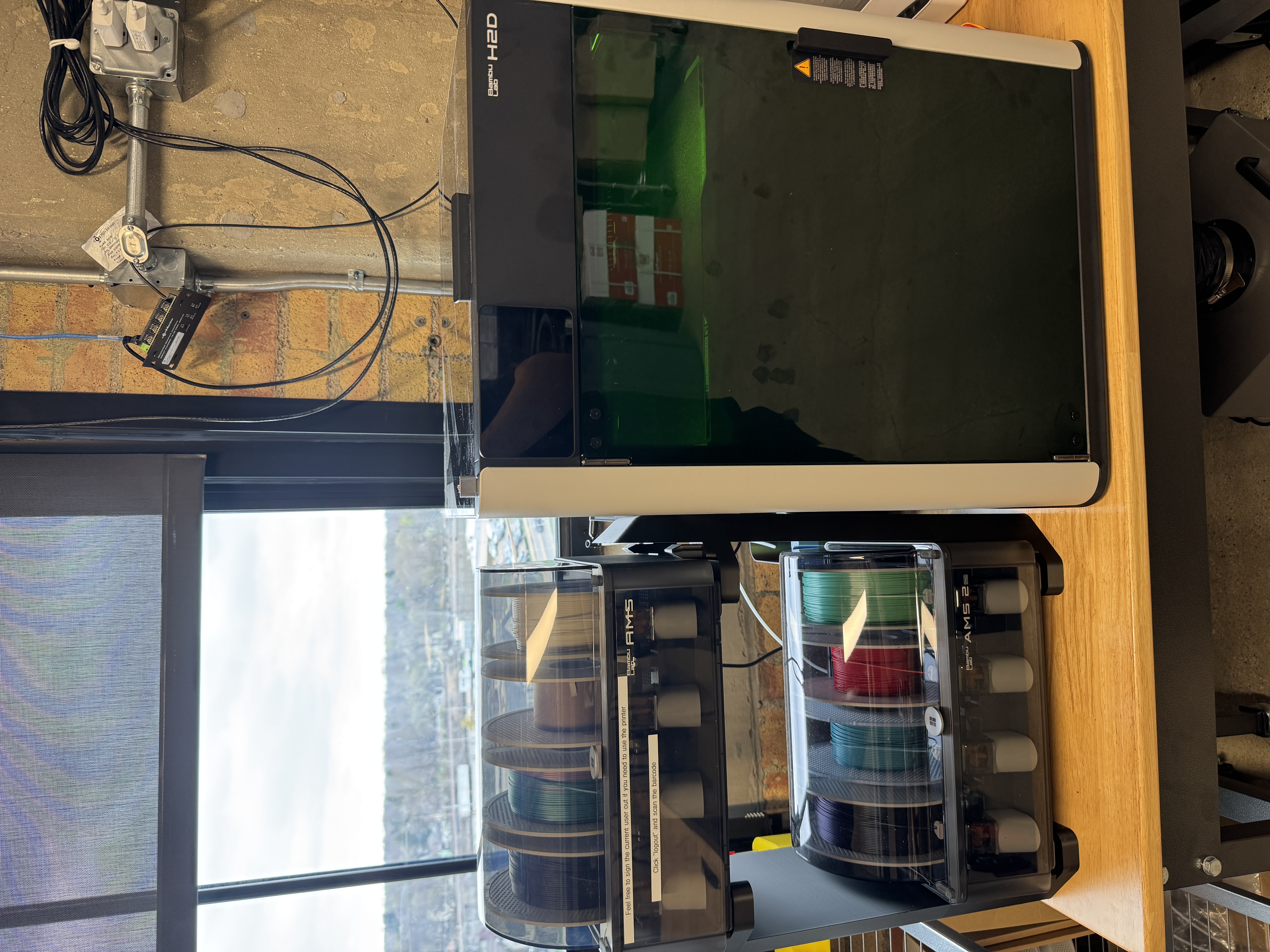 3d printer with its new AMS rack