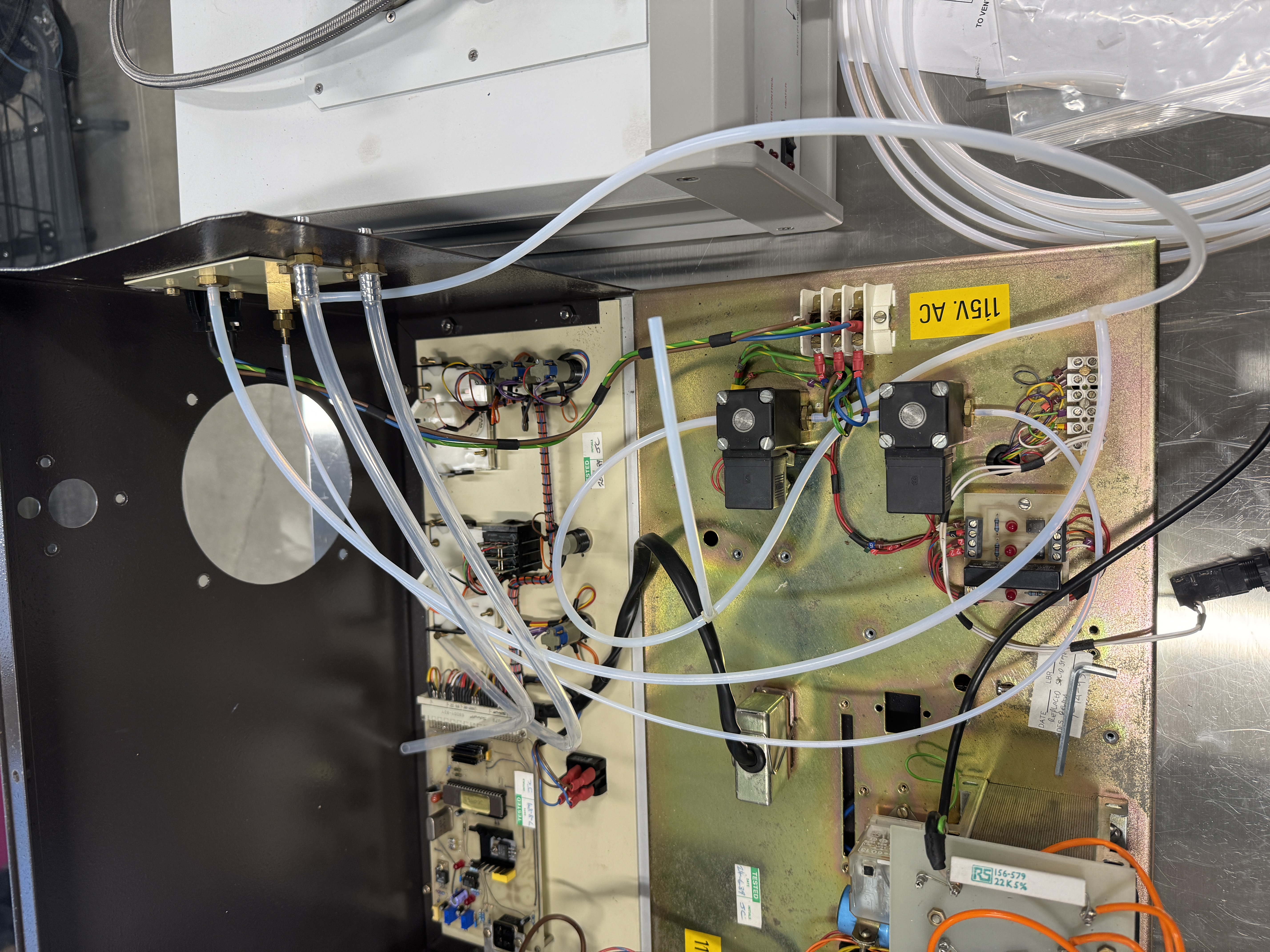 An overview of the newly replaced tubing